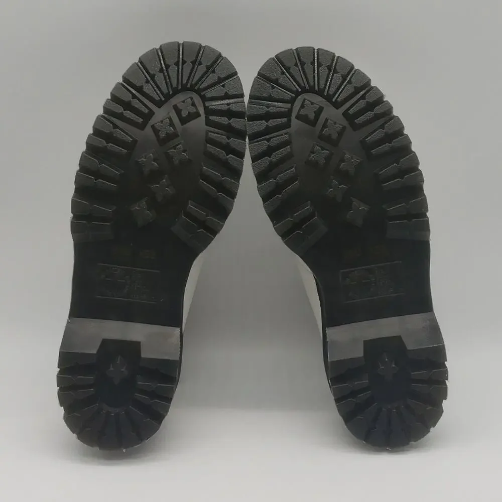 Dr. Martens AirWair Unisex Shoes Size 10 Women / 9 Men NWT With Box